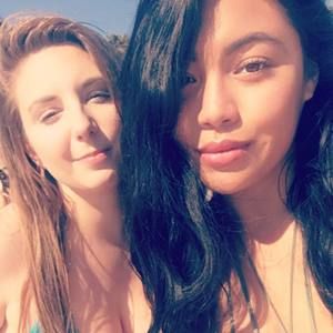 Meet your Posher, Simone